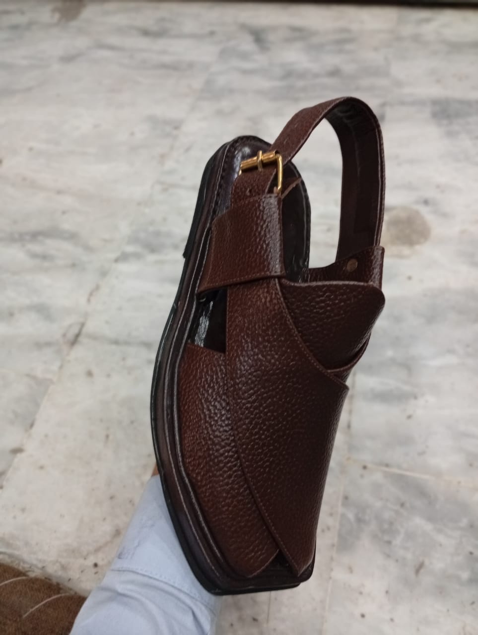 Premium Danedaar Brown Leather Peshawari Chappal