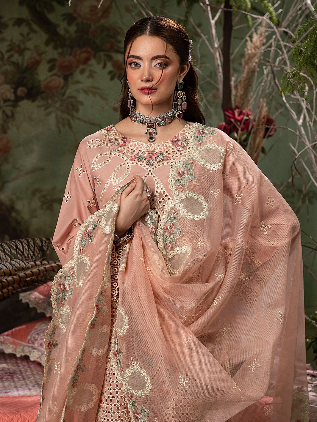 Zara Shahjahan 6169 Summer Collection – Heavy Embroidered Airjet Lawn Suit with Chiffon Dupatta