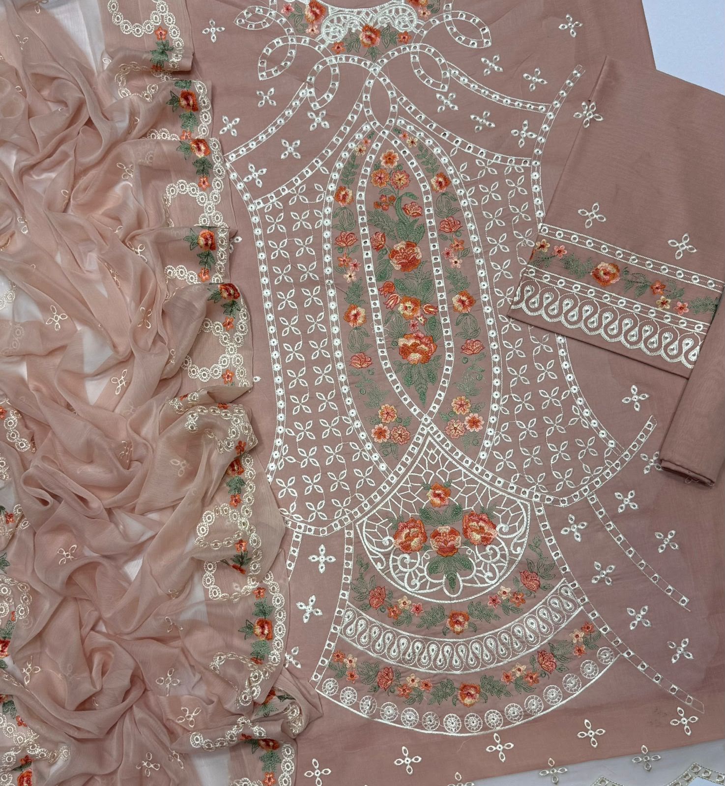 Zara Shahjahan 6169 Summer Collection – Heavy Embroidered Airjet Lawn Suit with Chiffon Dupatta